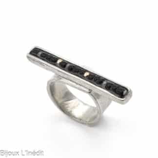 Bague-Pour-Femme-Boenz-Noir-Anne-Marie-Chagnon-Bijoux-L'Inédit